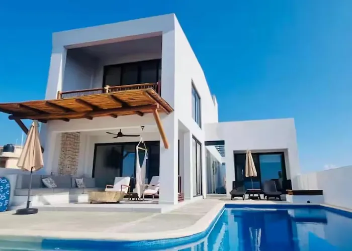 Beachfront White In Playa Blanca Zihuatanejo